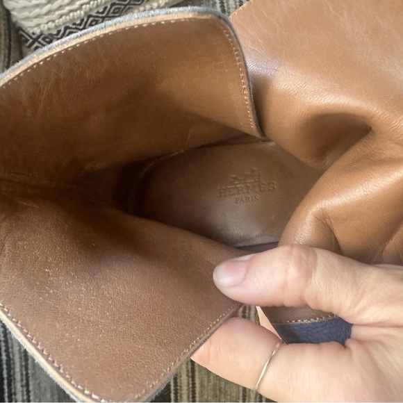 Hermès Neo Kelly Ankle Boots in Blue Suede | Size 36 (5.5 US) | Rare blue agris - Picture 12 of 12